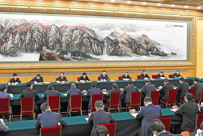 习近平在民营企业座谈会上强调  民营经济发展前景广阔大有可为 民营企业和民营企业家大显身手正当其时  李强丁薛祥出席 王沪宁主持