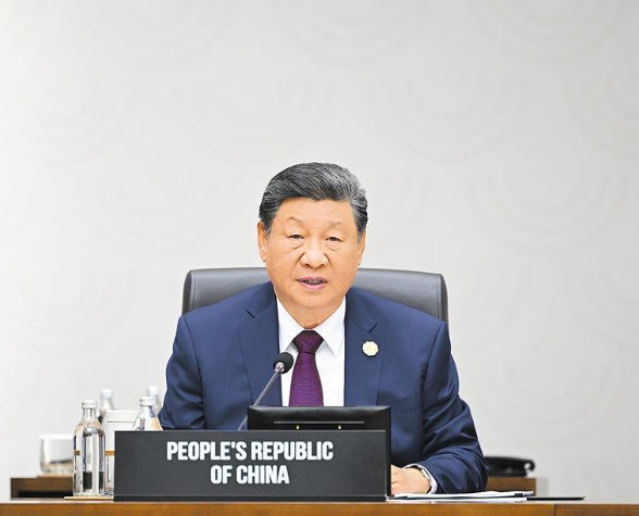 习近平继续出席亚太经合组织第三十二次领导人非正式会议