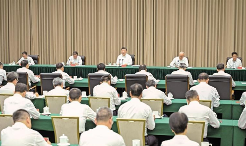 习近平在听取海南自由贸易港建设工作汇报时强调认真学习贯彻党的二十届四中全会精神 高标准建设海南自由贸易港蔡奇出席汇报会