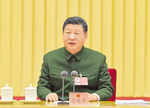 习近平在出席解放军和武警部队代表团全体会议时强调  充分发挥政治建军特有优势  凝心聚力推动国防和军队现代化行稳致远