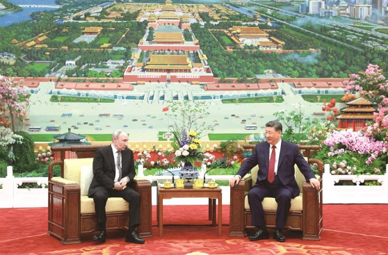 习近平同俄罗斯总统普京茶叙
